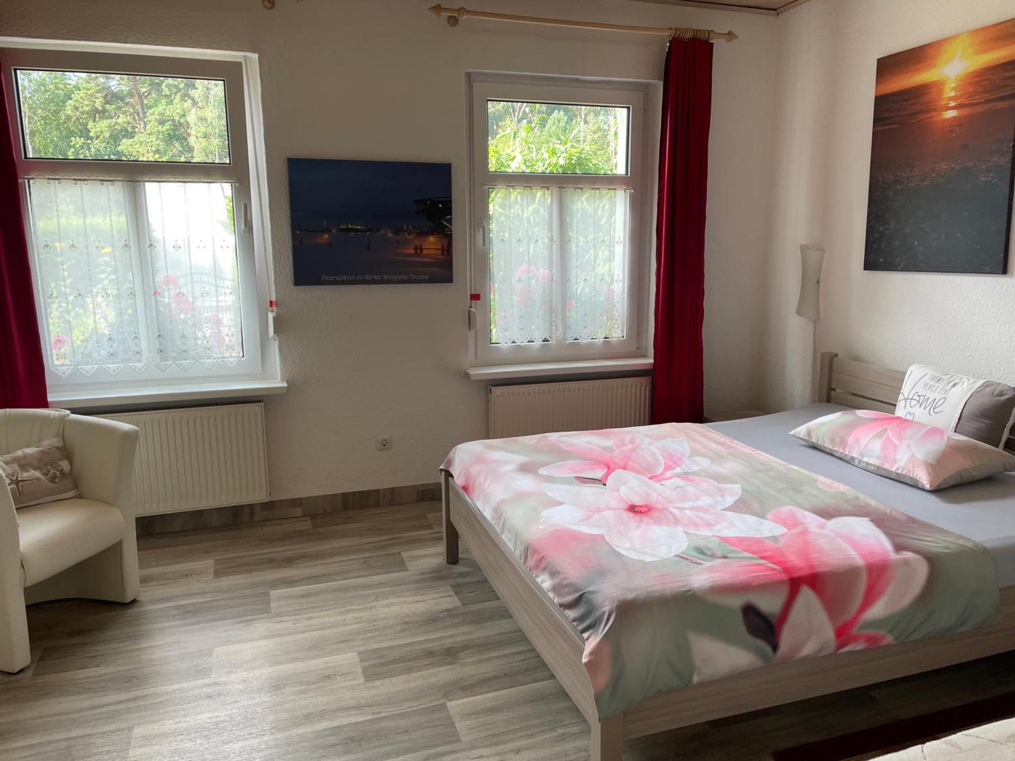 Ferienwohnung Mit Terrasse - Insel Usedom ทรัสเซนไฮเดอ ภายนอก รูปภาพ